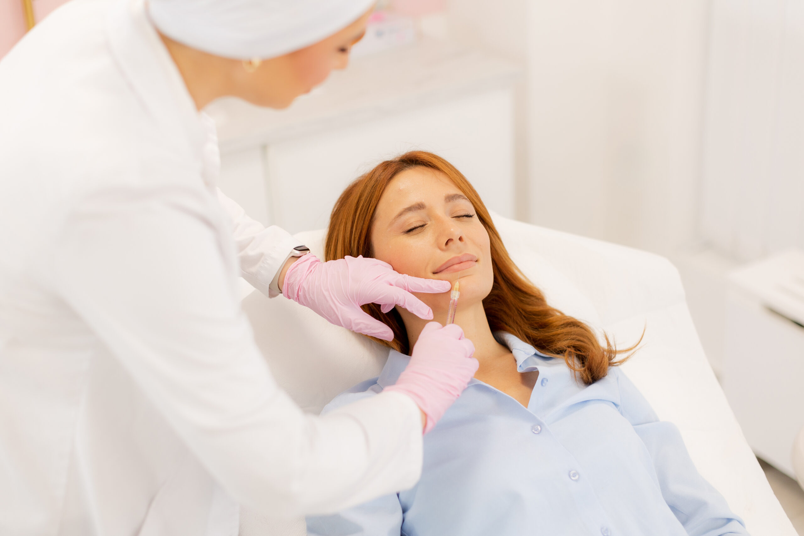 How to Avoid Overdone Looks in Aesthetic Treatments