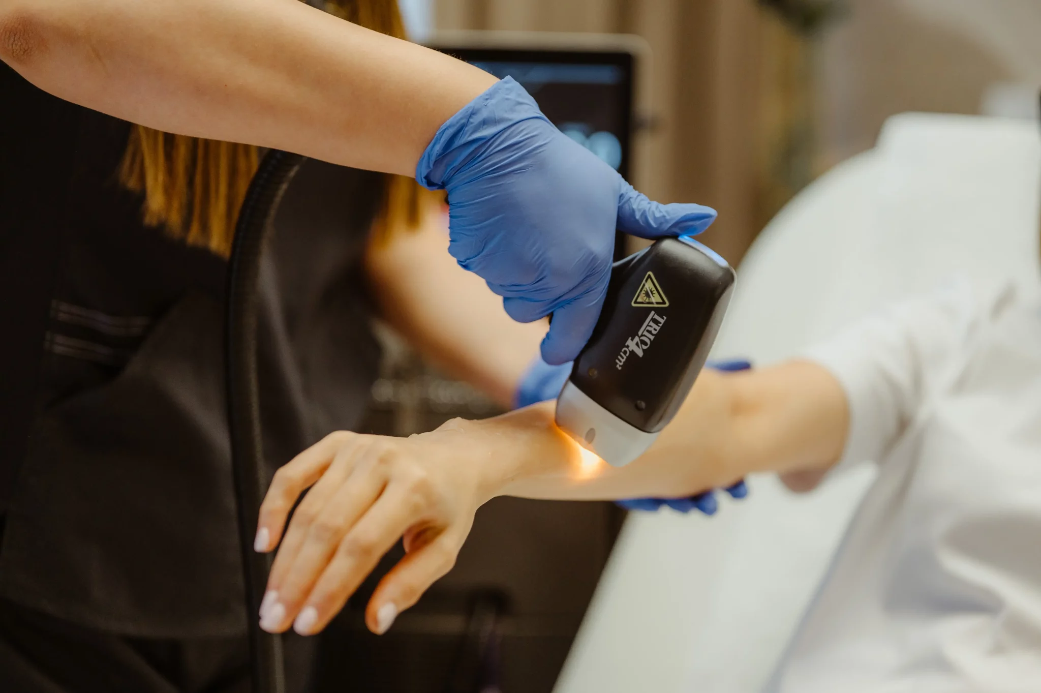 laser hair removal Dubai - Roxana Aesthetics Clinic