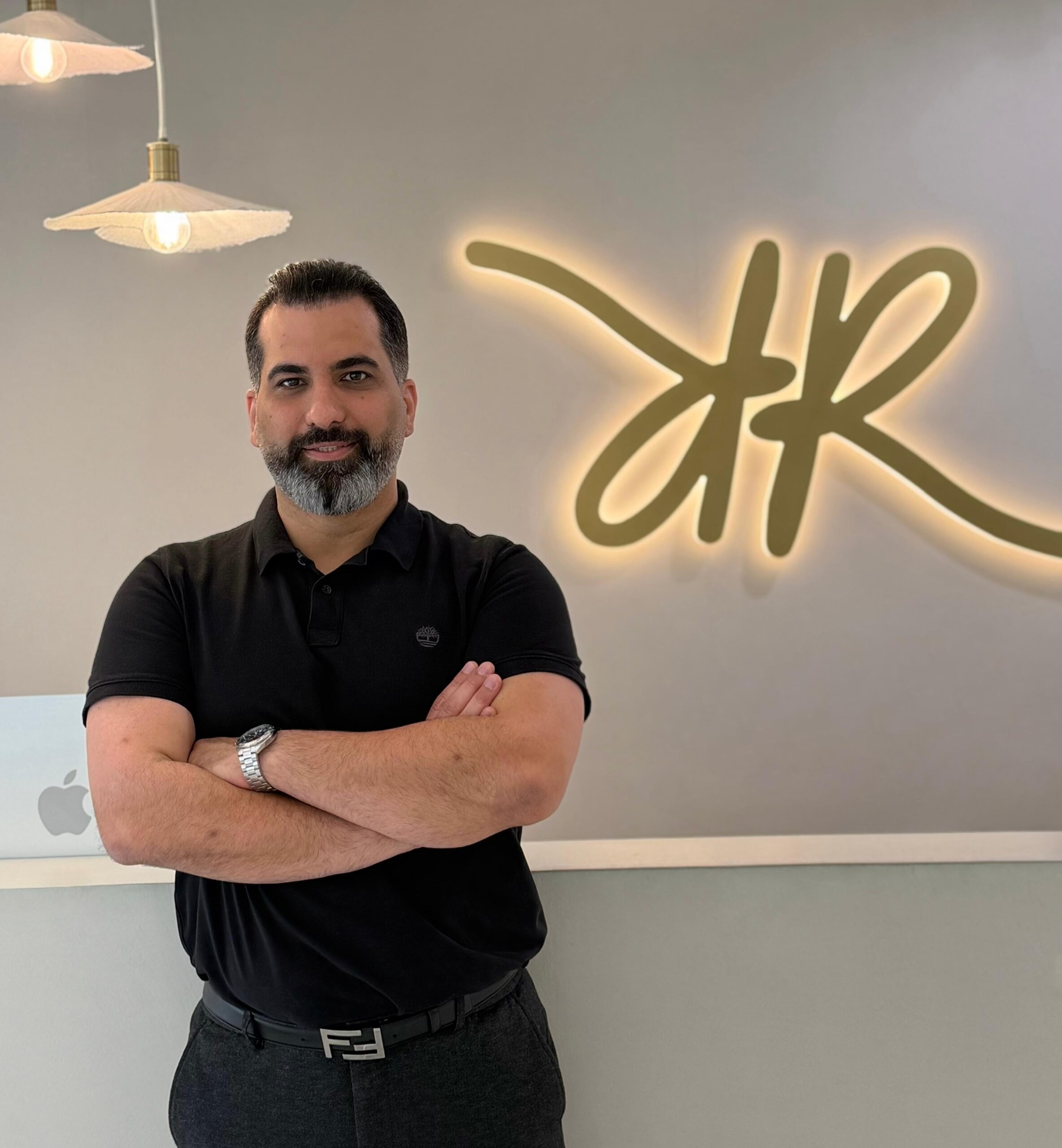 Sport Physiotherapist in Dubai - Dr. Siyamak Afrooz
