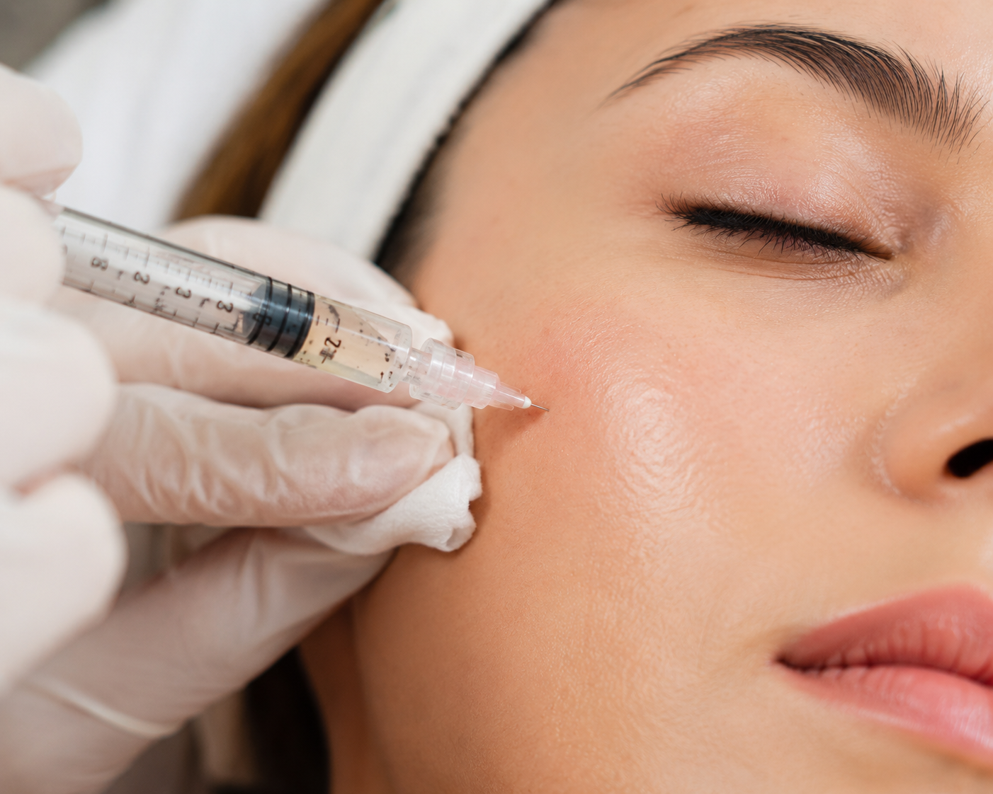 PDRN Treatment Dubai: The Science Behind Salmon DNA Skin Repair - Roxana Aesthetics