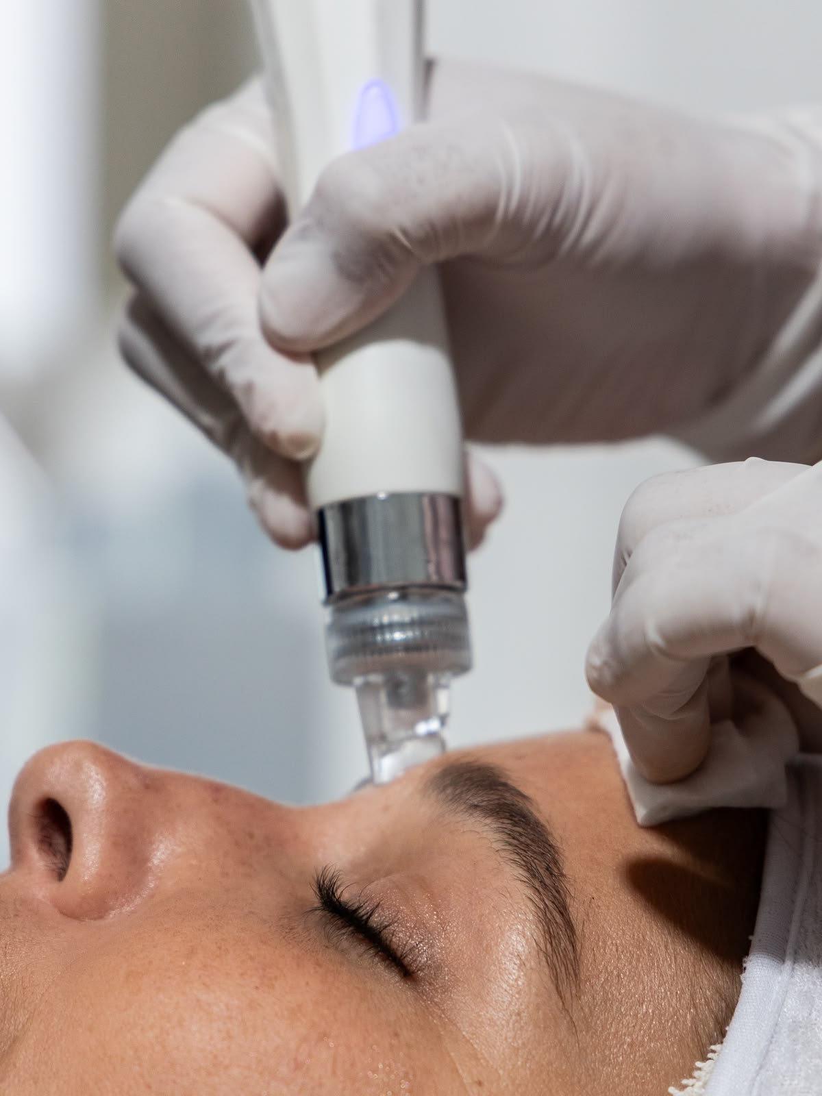 Hydrafacial Dubai - Roxana Aesthetics Clinic